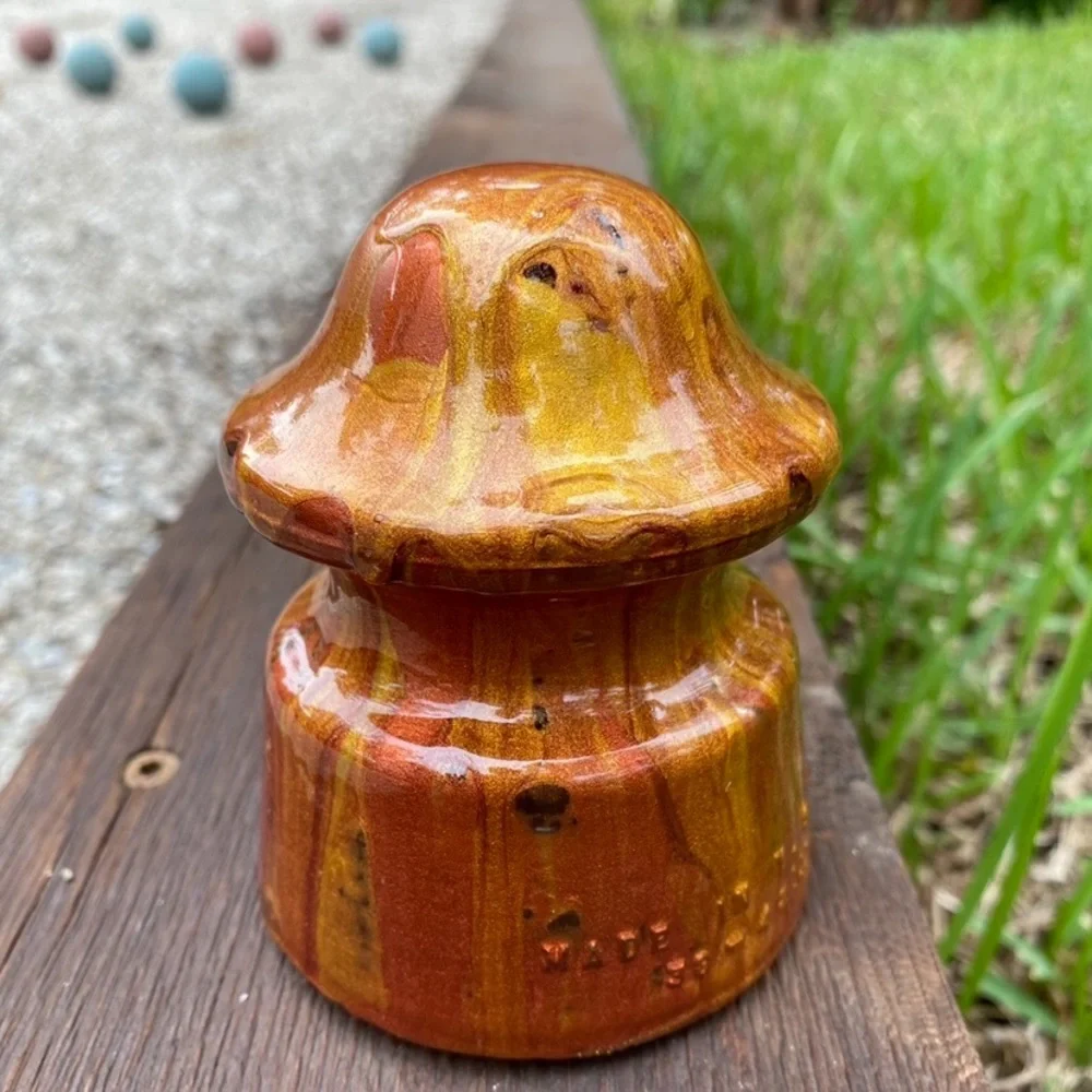 Yard or Garden Art / Bocce Ball Court Markers ~ Home Decor ~ Glass Insulators - Picture 6 of 8